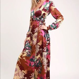 Lulu’s Floral Satin Wrap Dress